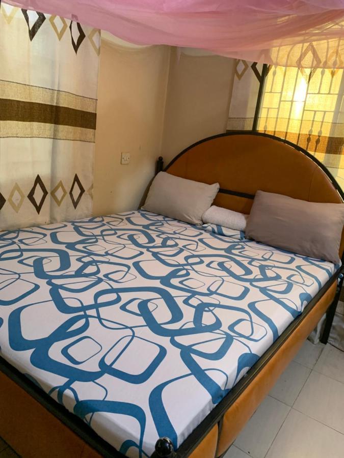 Jj & Je Family House Hostel Dar es Salaam Ngoại thất bức ảnh